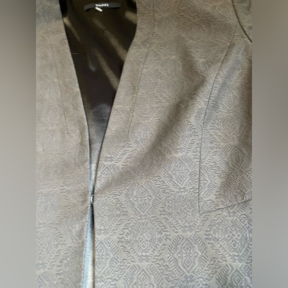 Veston (Dress) from TAHARI NWOT - Picture 2 of 3